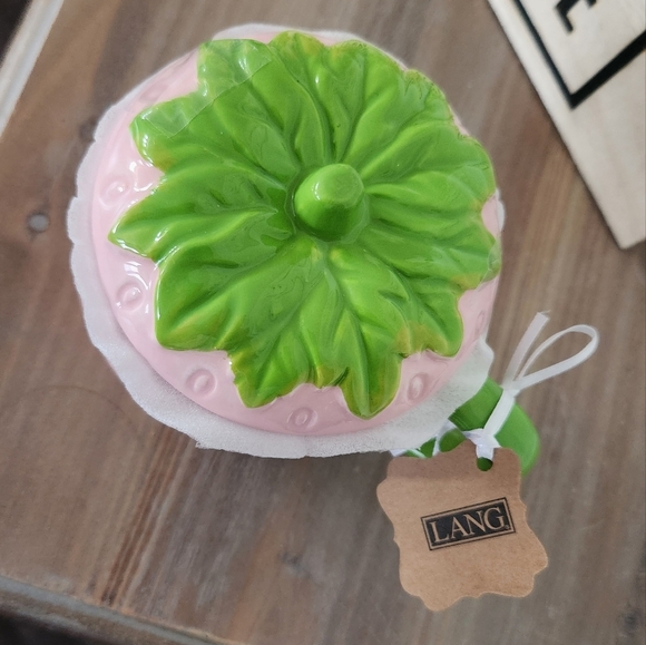 Lang Strawberry Mug with Lid NWT, Hand-painted coffee mug, farmhouse really cute - Picture 4 of 14